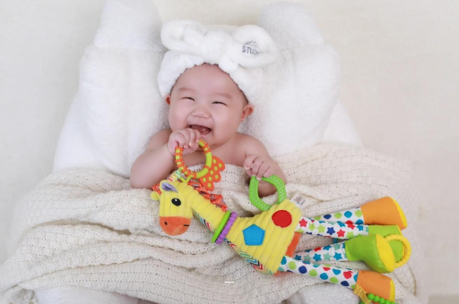 昭通宝宝最晚多久会走路